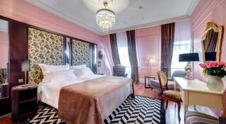 Гостиница «Дом Бутик» Санкт-Петербург Улучшенный двухместный номер с 1 кроватью и видом на улицу-6